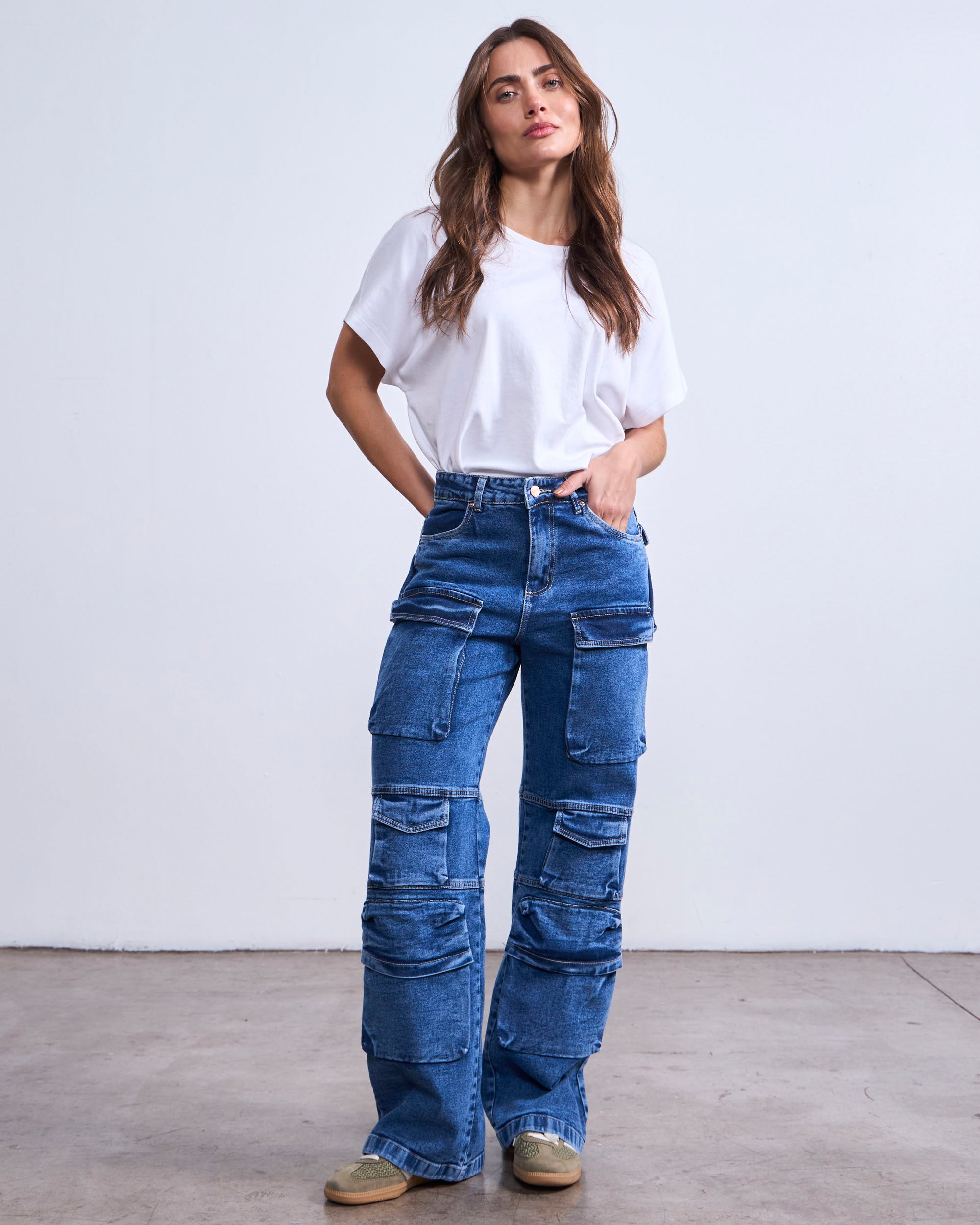Jeans wide leg cargo Huemul