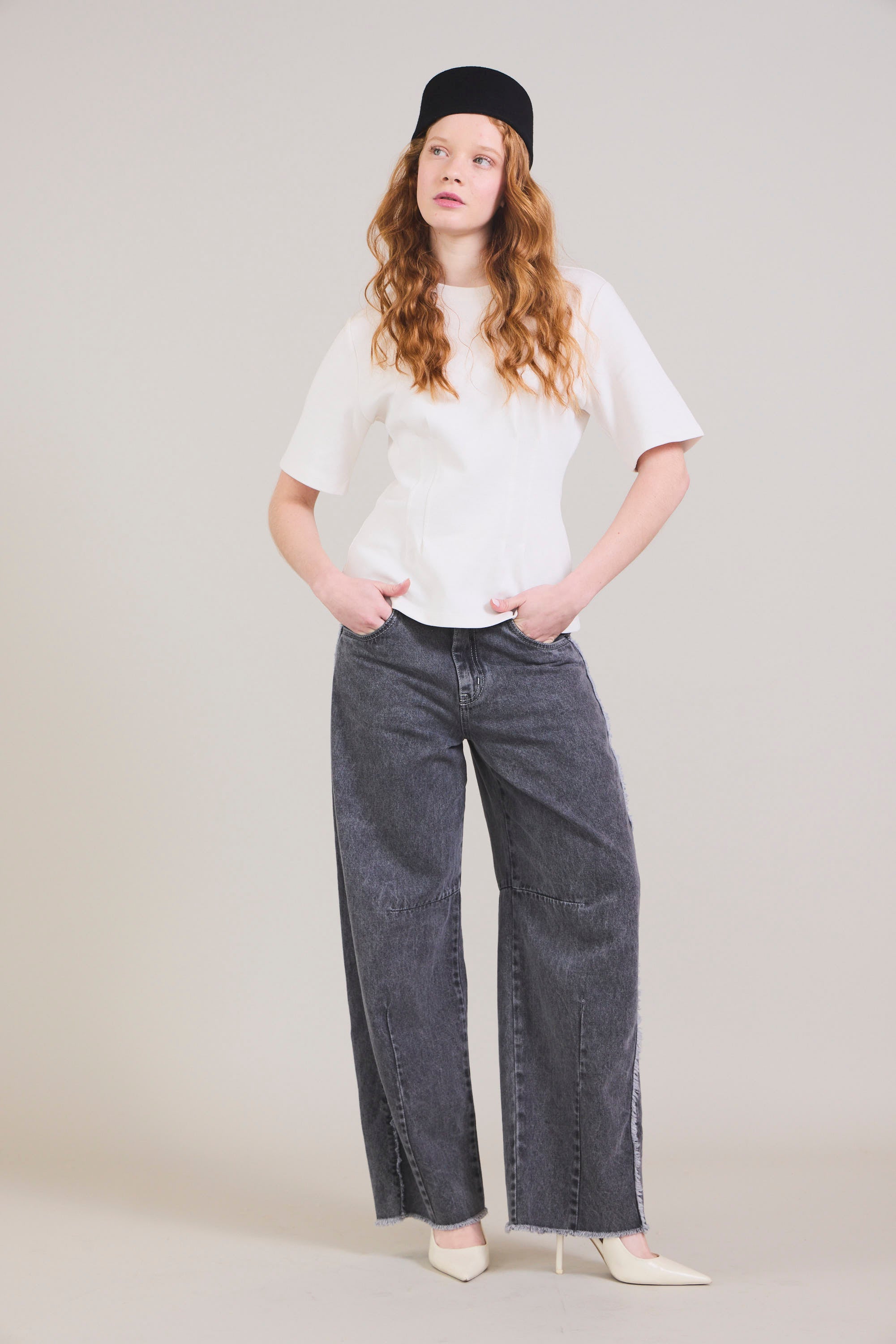 Jean Barrel Aria Gris